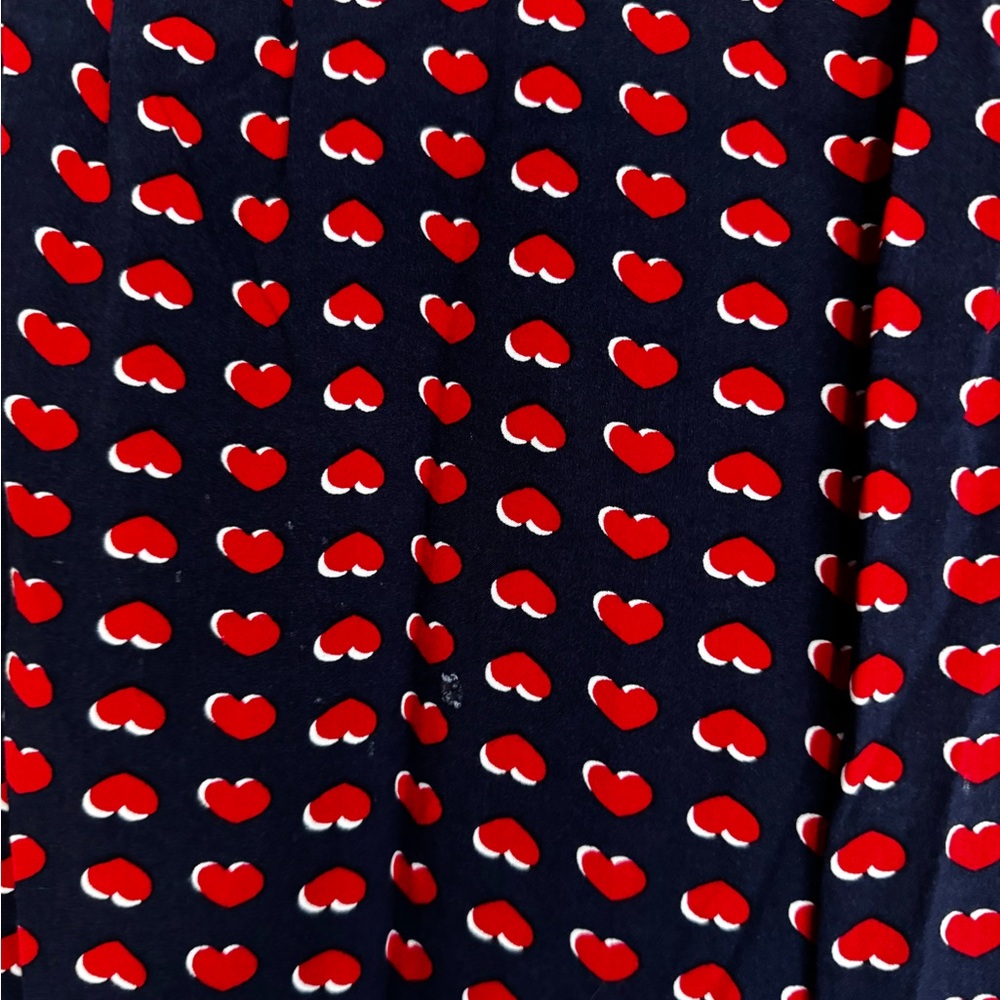 Navy Heart Print Valentine’s Artisan NY Blouse Size 2x - Picture 2 of 4